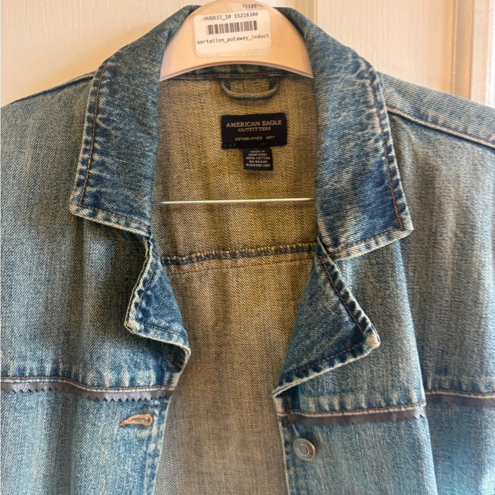 American Eagle Outfitters Blue Denim Jacket - Picture 3 of 10